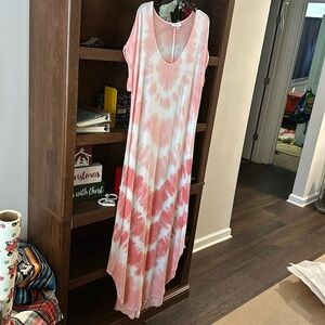 Pink and white tie dye maxi dress